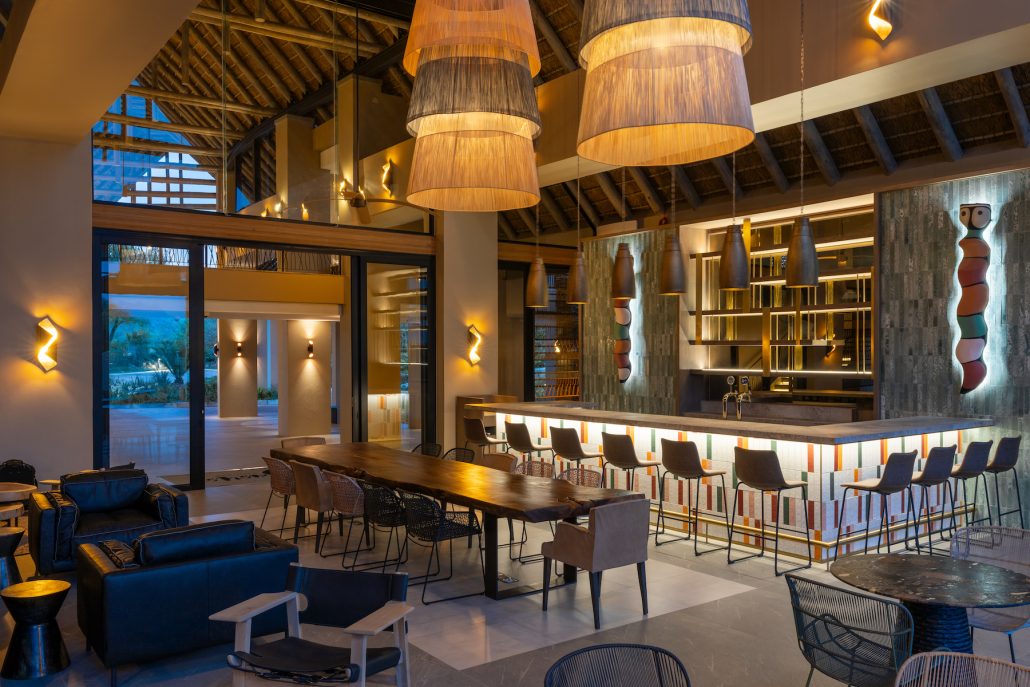 Radisson Safari Hotel Hoedspruit Pegasus Bar 02