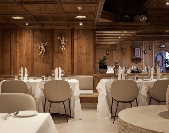 TOP Hotel Hochgurgl Restaurant 02 01