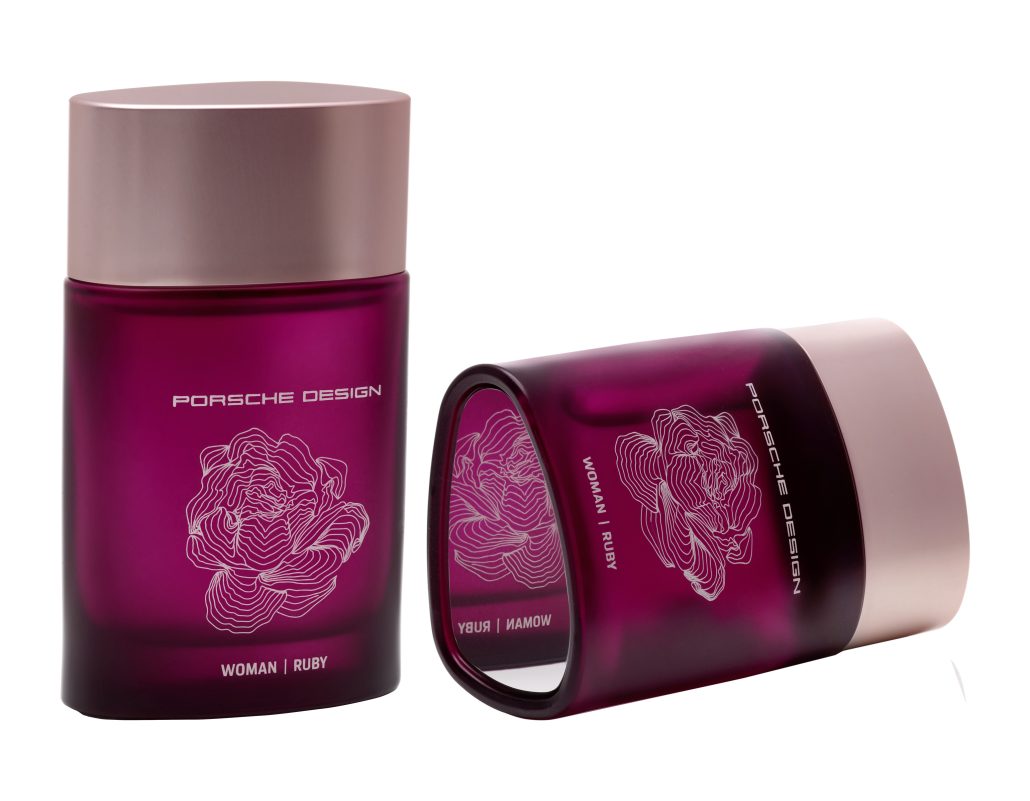 eapo02.02b porsche design woman ruby highres