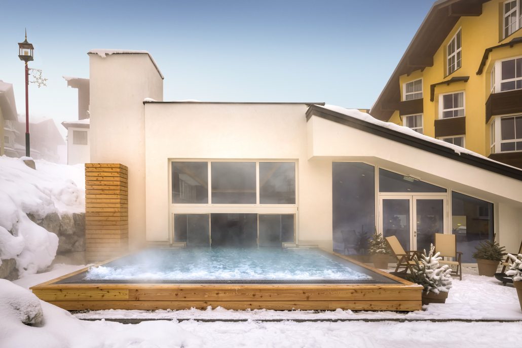 entspannung pur im aussen und innenpool valamar riviera