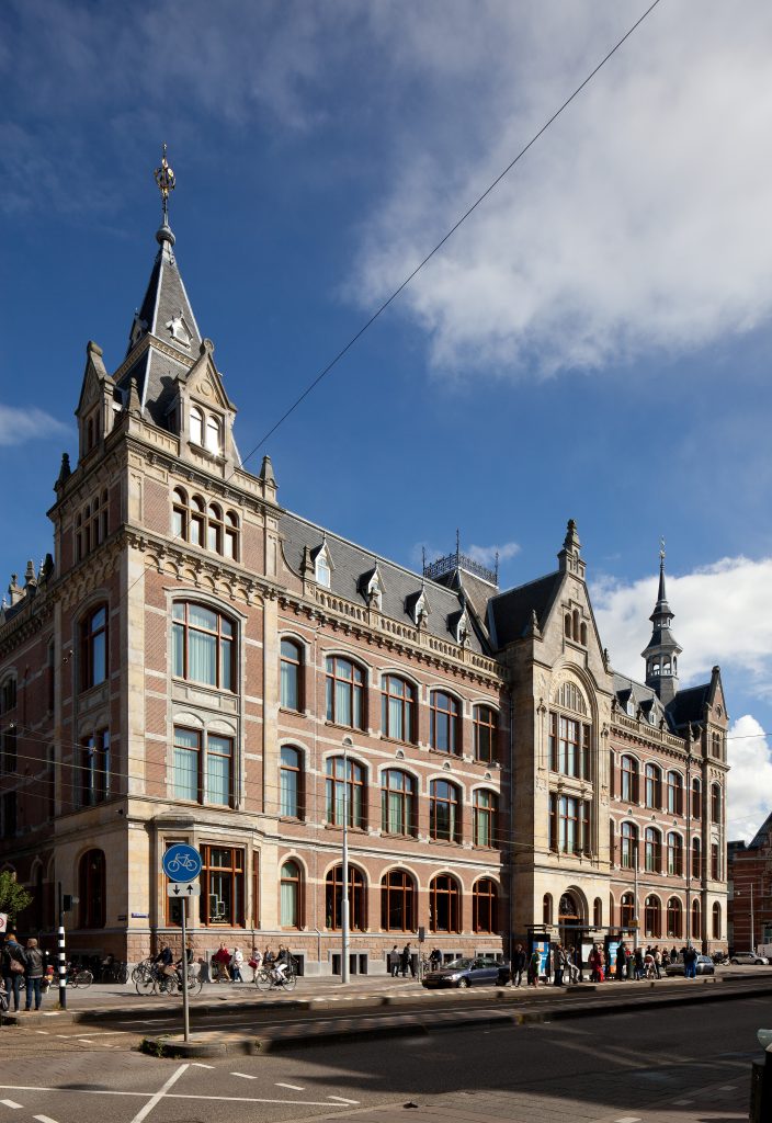 Hotel Conservatorium Amsterdam side view 704x1024 1