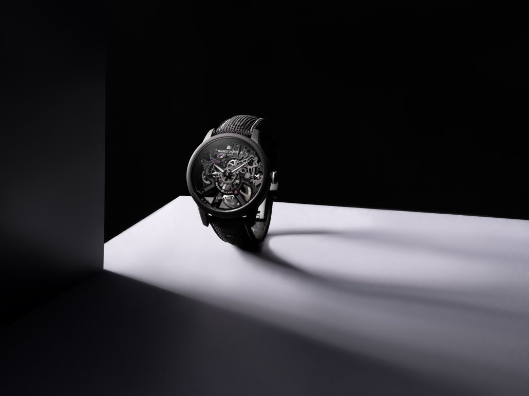 MP7228 DLB04 090 2 MLxLabel Noir Beauty 1 23