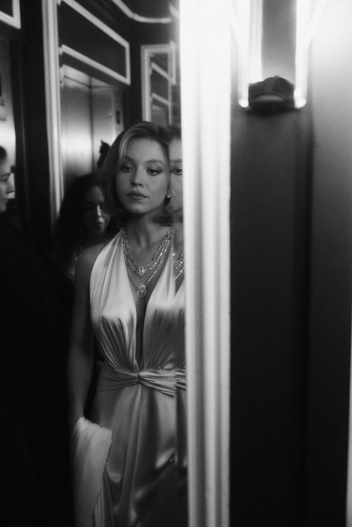 Sydney Sweeny in Messika Photographed by Jonny Marlow 3