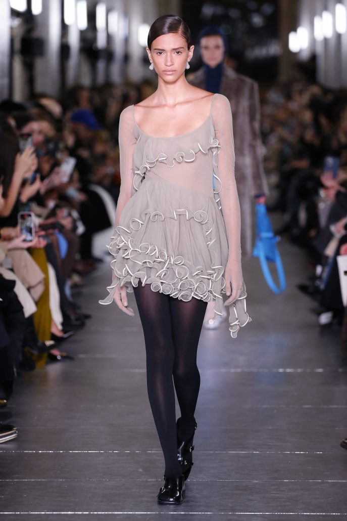 TB FW24 RUNWAY LOOKS 19