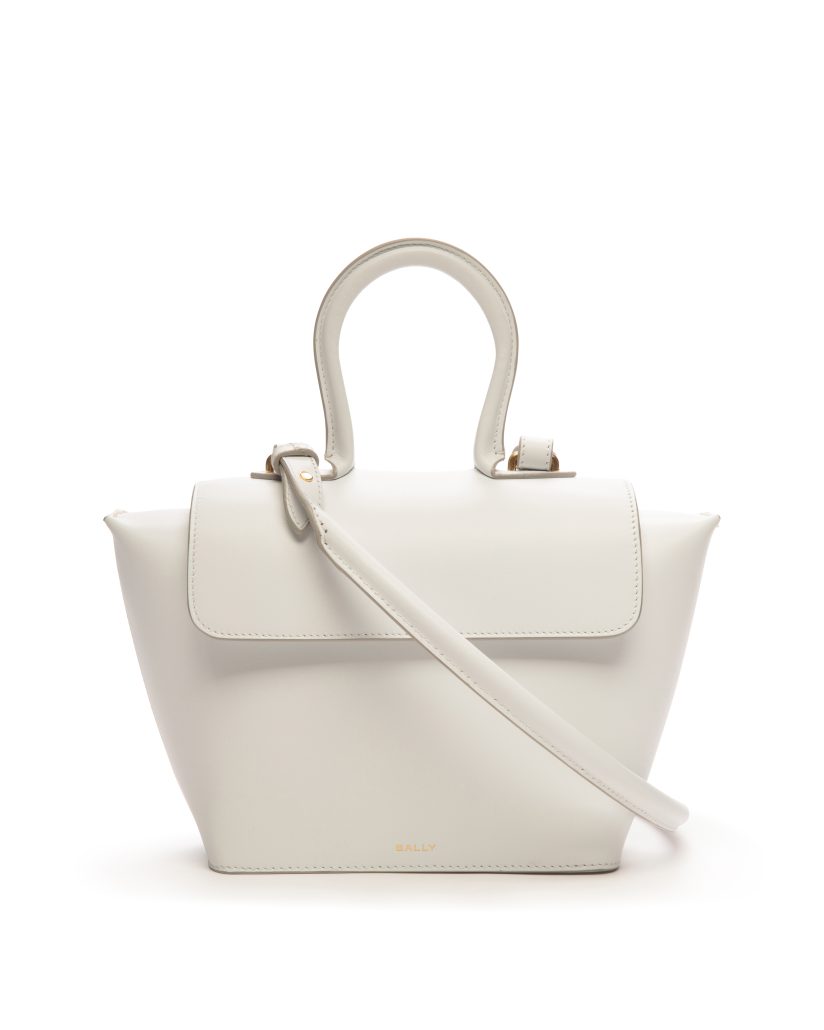 WAC039 VT498 U001O FRONT