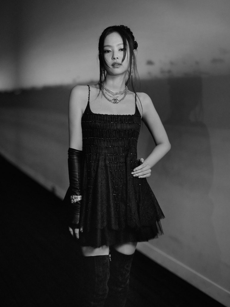 chanel jennie chanel rtw fw24 show march 5th 1 LD