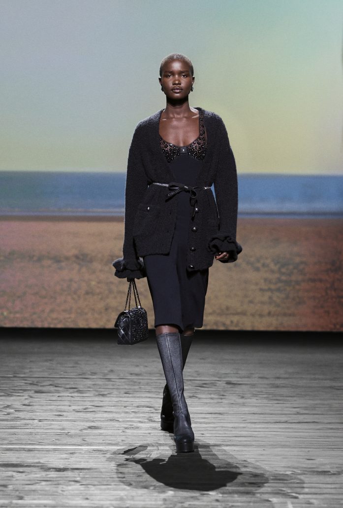 chanel look 050 fw 2024 25 rtw HD