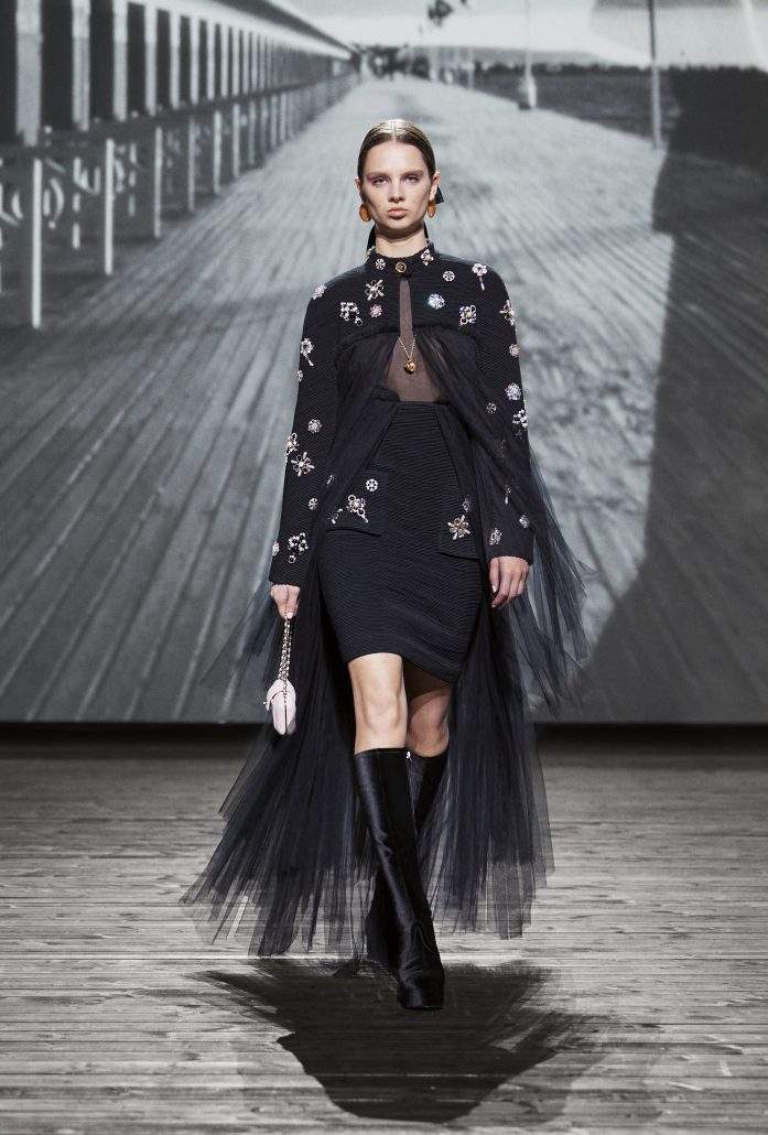 chanel look 056 fw 2024 25 rtw HD