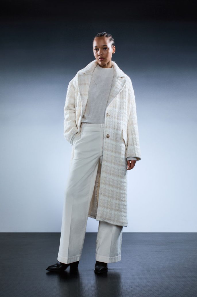 HBME 110 WI24 LB BOW 010.web