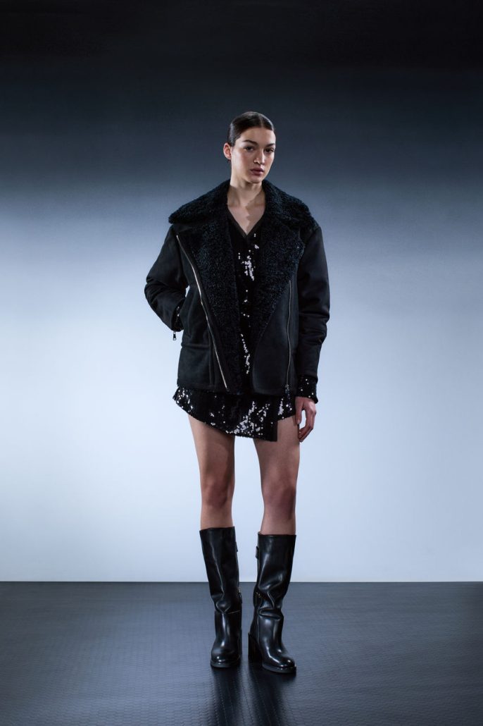 HBME 110 WI24 LB BOW 020.web