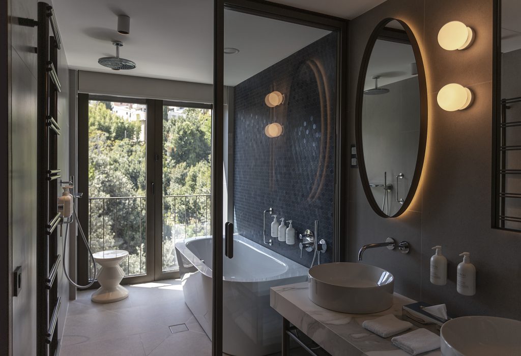 Keight Hotel Opatija Curio Collection by Hilton Guest Bathroom 1024x701 1