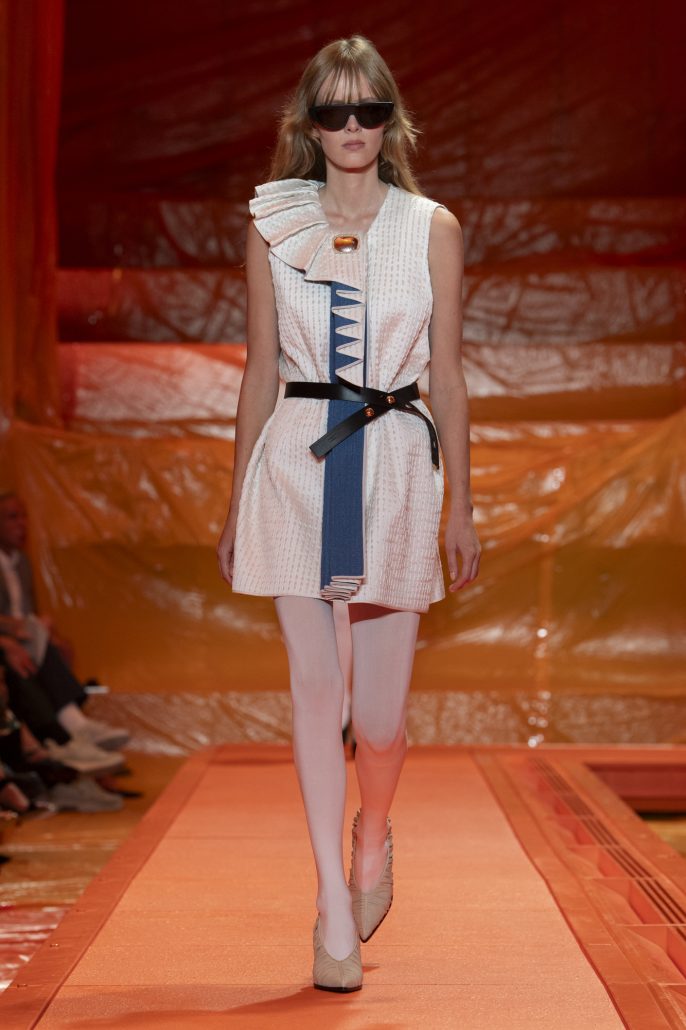 Louis Vuitton Spring Summer 24 Split Cateye Frame Detail 5