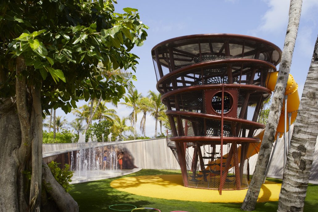 Ritz Kids outdoor es Fari Islands