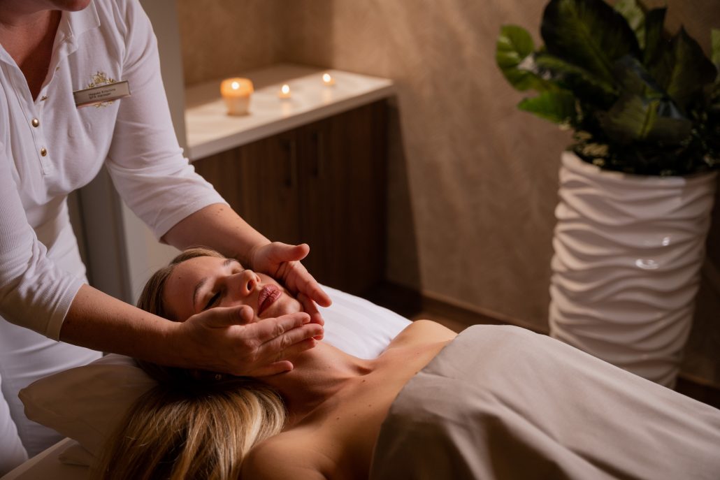 heilende und angenehme massage fagus hotel conference spa