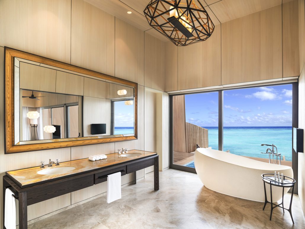 strMLEXRgb 195104 Overwater Villa with Pool Bathroom