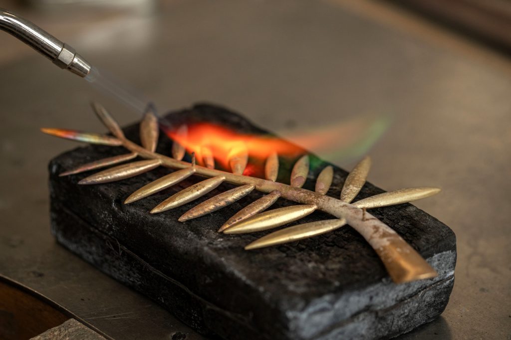 14. Flame polishing 1024x682 1