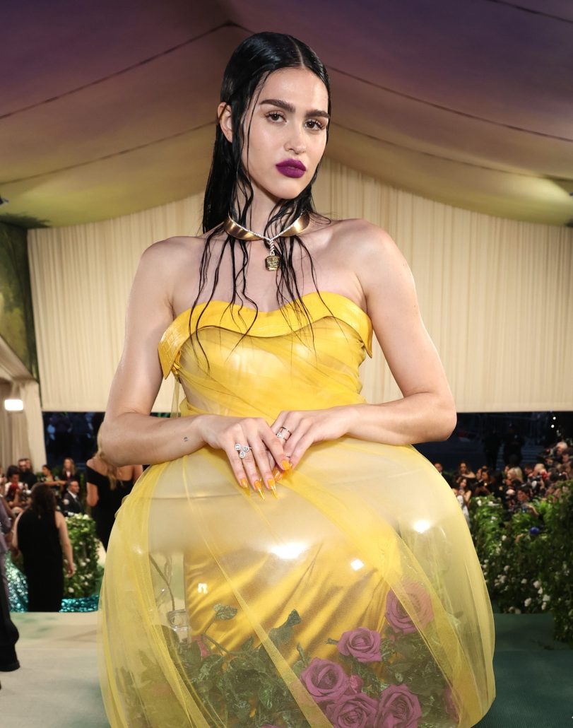 Amelia Gray in Messika MET GALA 2