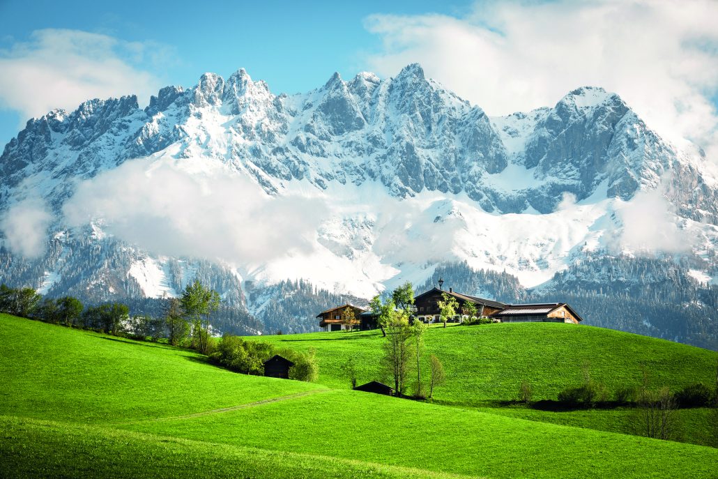Fruehling Schnee Wiese Wilder Kaiser Foto Mathaeus Gartner 2