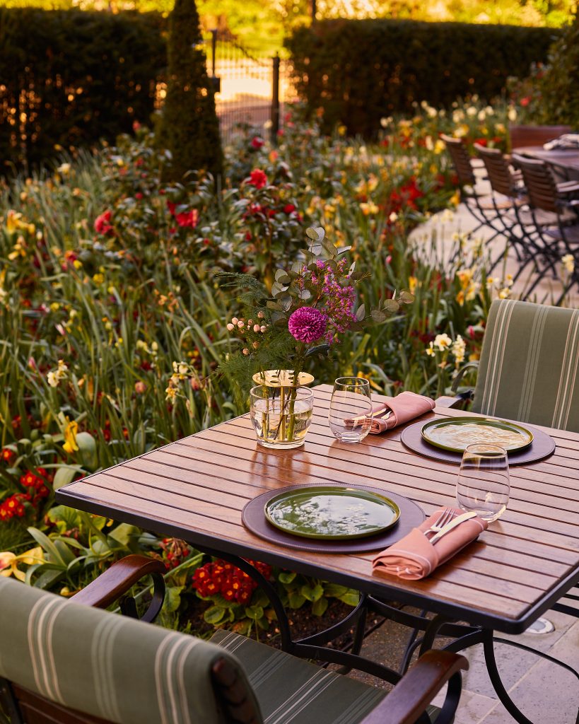 Hyde Park Garden 01 819x1024 1