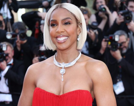 Kelly Rowland in Messika 77th Annual Cannes Film Festival 2 scaled 1