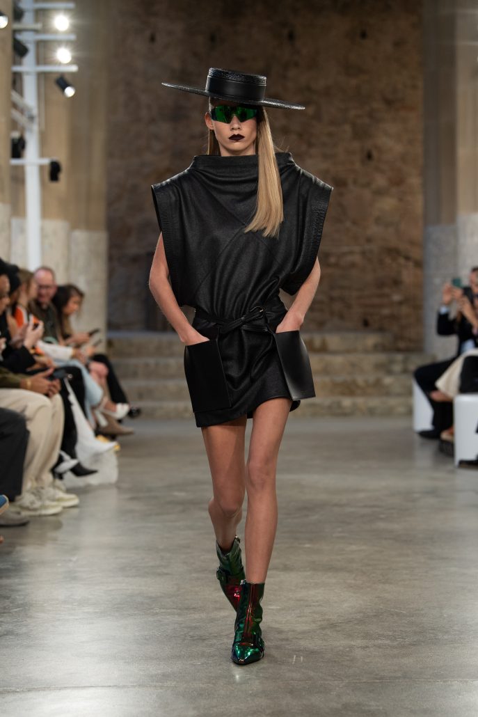 Louis Vuitton Cruise 2025 12