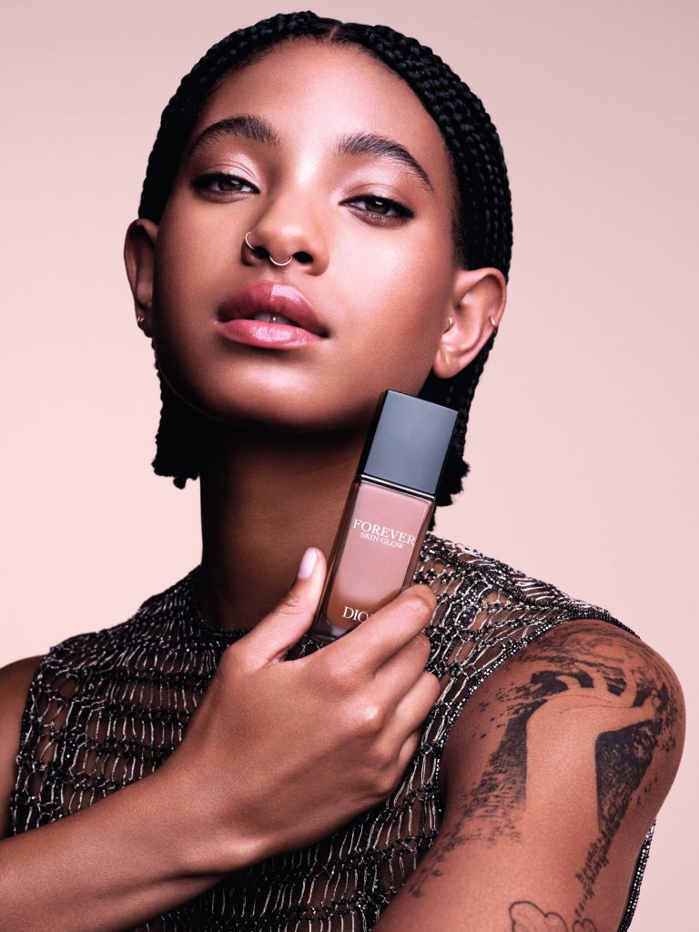 M069 FOREVER GLOW 24 M04E SOLO WILLO SKIN GLOW SW F39 768x1024 1