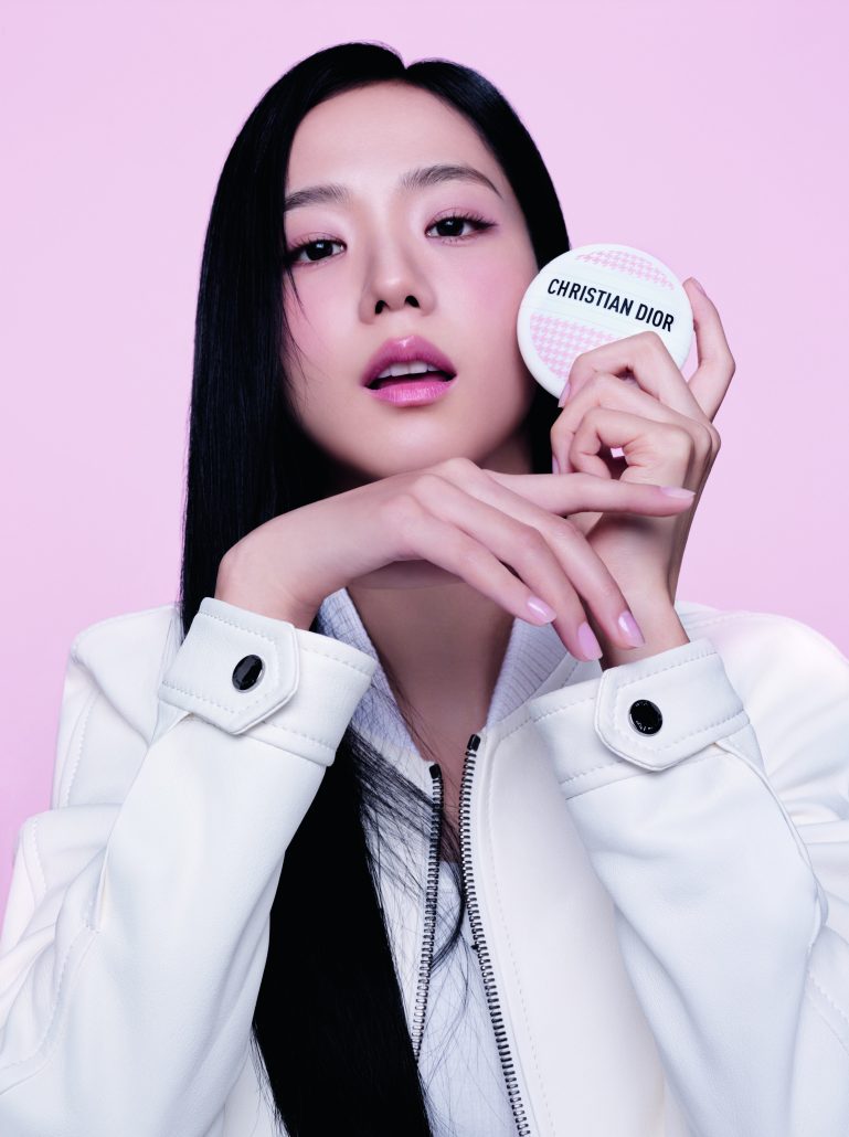 S644 D BAUME 24 M06E Jisoo OK JISOO CROP L4 F39