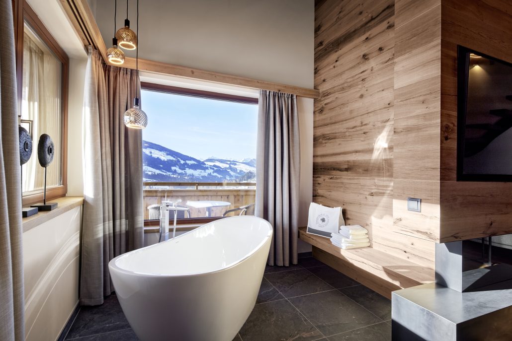 badezimmer des hotels der boeglerhof