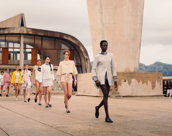 chanel cruise 2024 25 finale le corbusier unite dhabitation copyright flc adagp 2 HD