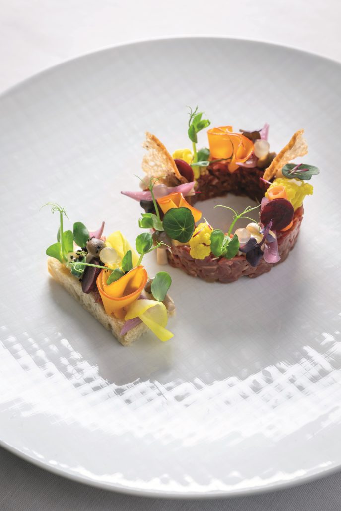 geschmackvoll angerichteter teller wellnessresidenz schalber