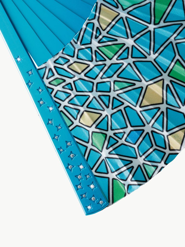 3.4 S By Salanitro Diamonds flairs fan Blue 768x1024 1