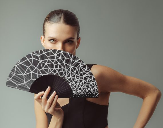 5.1 S By Salanitro Diamonds flairs fan Black Kopie