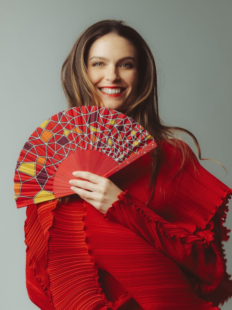 8.1 Salanitro Diamonds flairs fan Yellow Green 768x1024 1