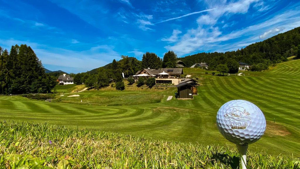 9 loch golfplatz ebners waldhof 1024x576 1