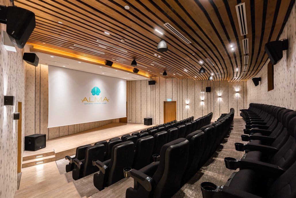Alma Resort Cinema