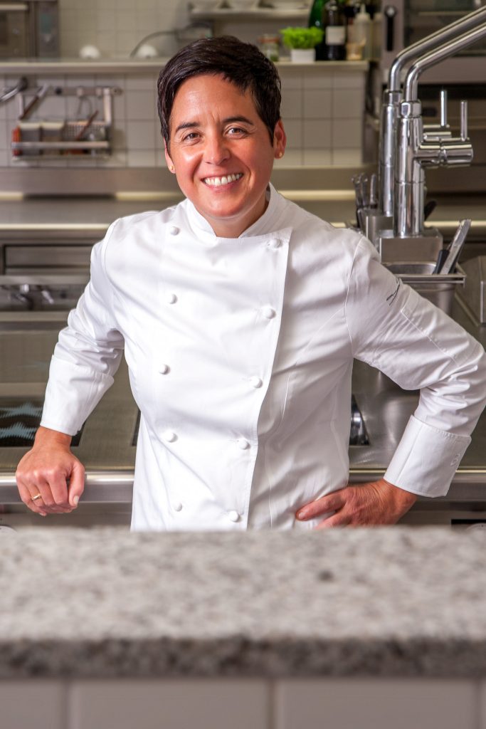 Douce150924 01217 683x1024 1