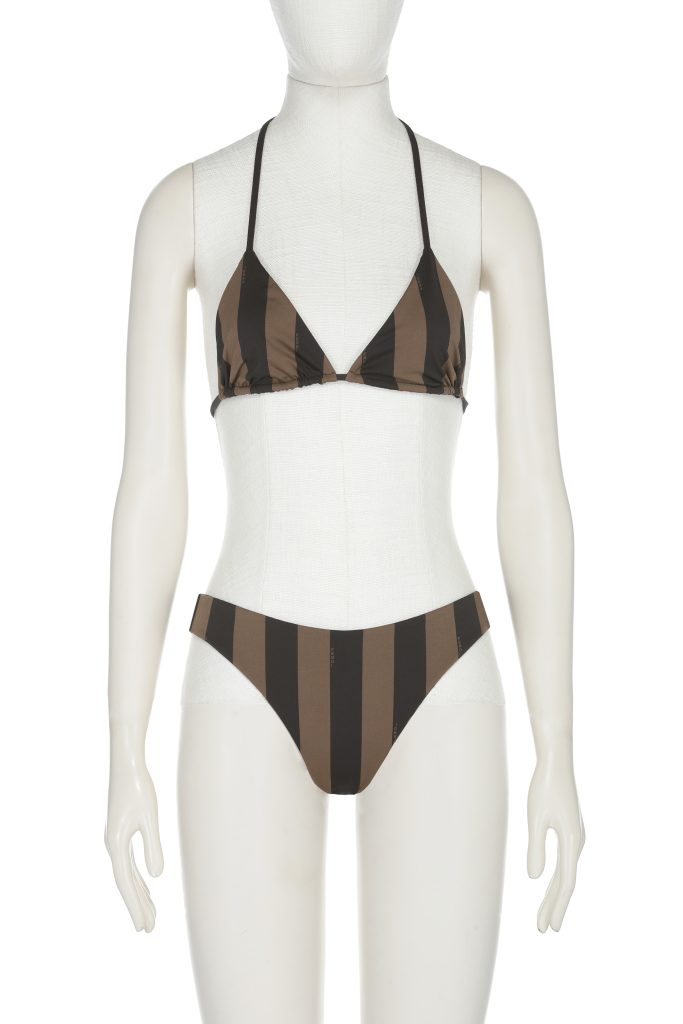 FXBA30 AQBY F13IZ 683x1024 1