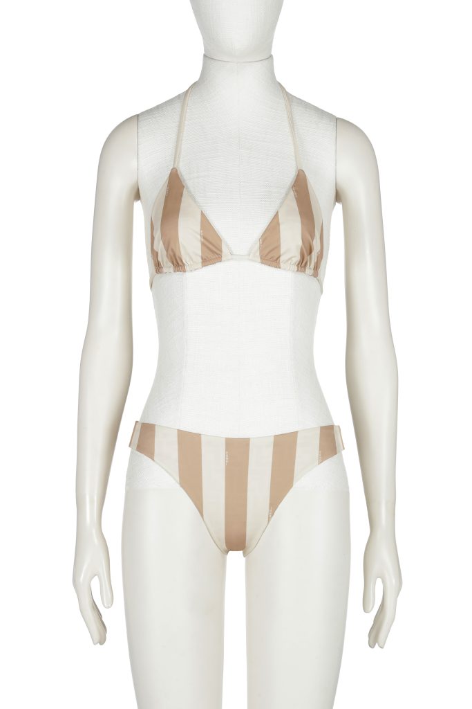 FXBA30 AQBY F1P2V 683x1024 1