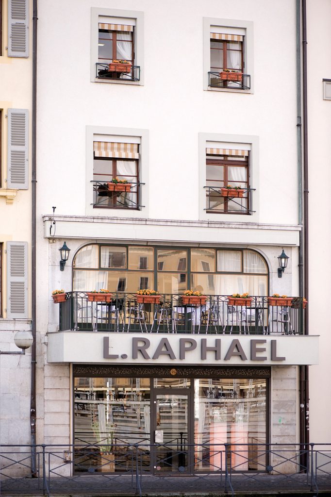 LR TOB GVA facade Rhone RVB 682x1024 1