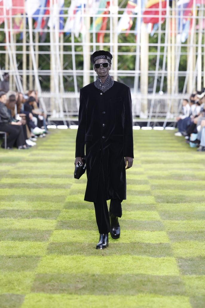 Louis Vuitton Mens SS25 2