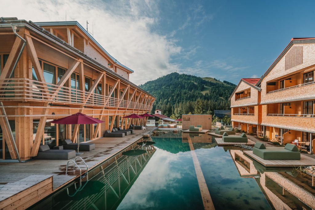NaturbadeseecHUBERTUS Mountain Refugio Allgaeu 1024x683 1