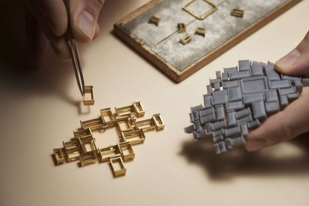 PIAGET 150YEARS HIGH JEWELLERY ESSENCE OF EXTRALEGANZA G0A49157 SF 3