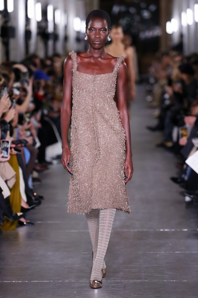 TB FW24 RUNWAY LOOKS 04 1