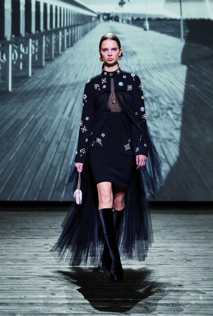 chanel look 056 fw 2024 25 rtw HD 1