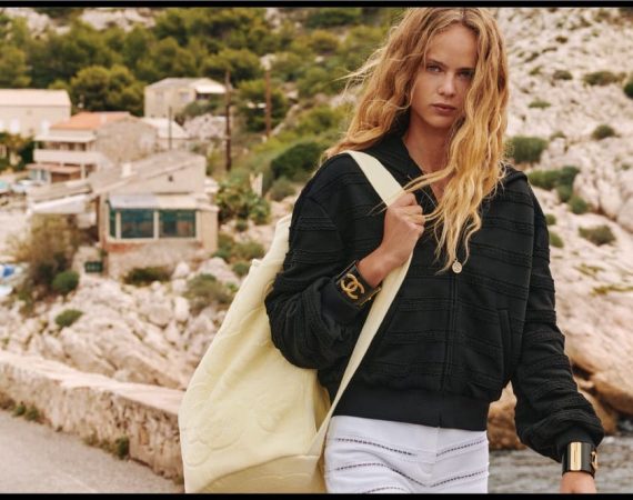 chanel the chanel coco beach 2024 collection 2 LD Kopie