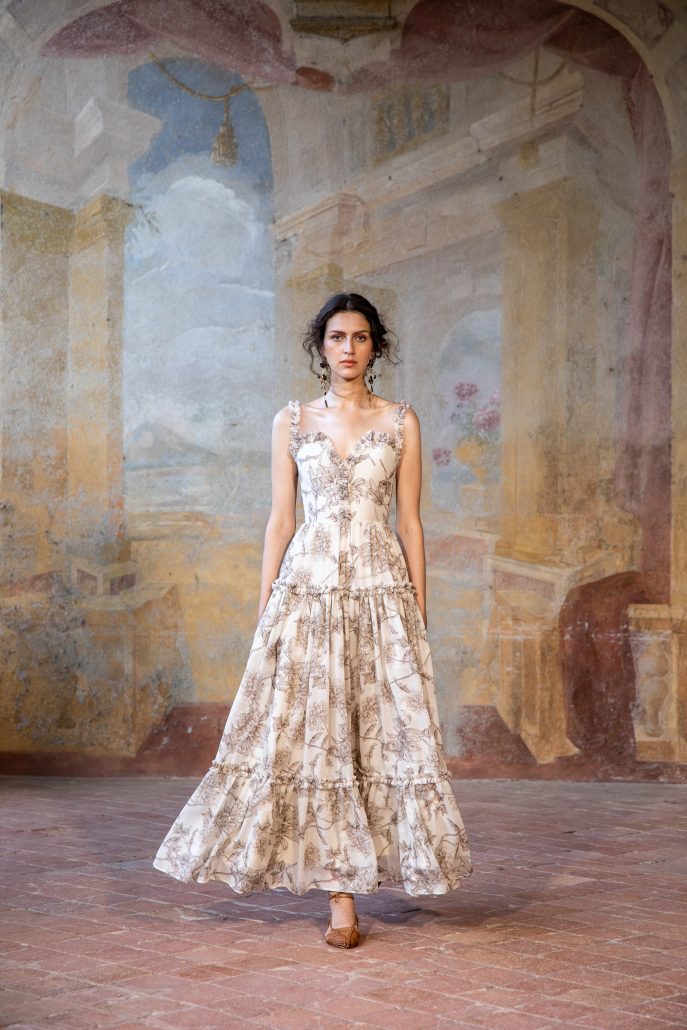 10 Ottavia dress petalo marrone RW SS24 c AidaDapo