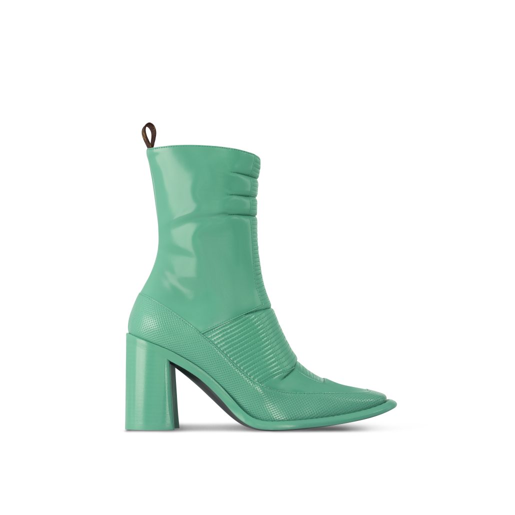 ARAQ3HPC44 PM2 Front view