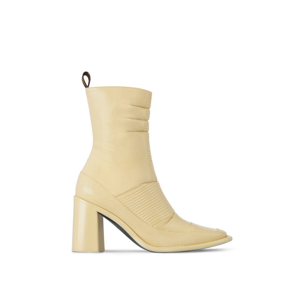 ARAQ3HPCJC PM2 Front view