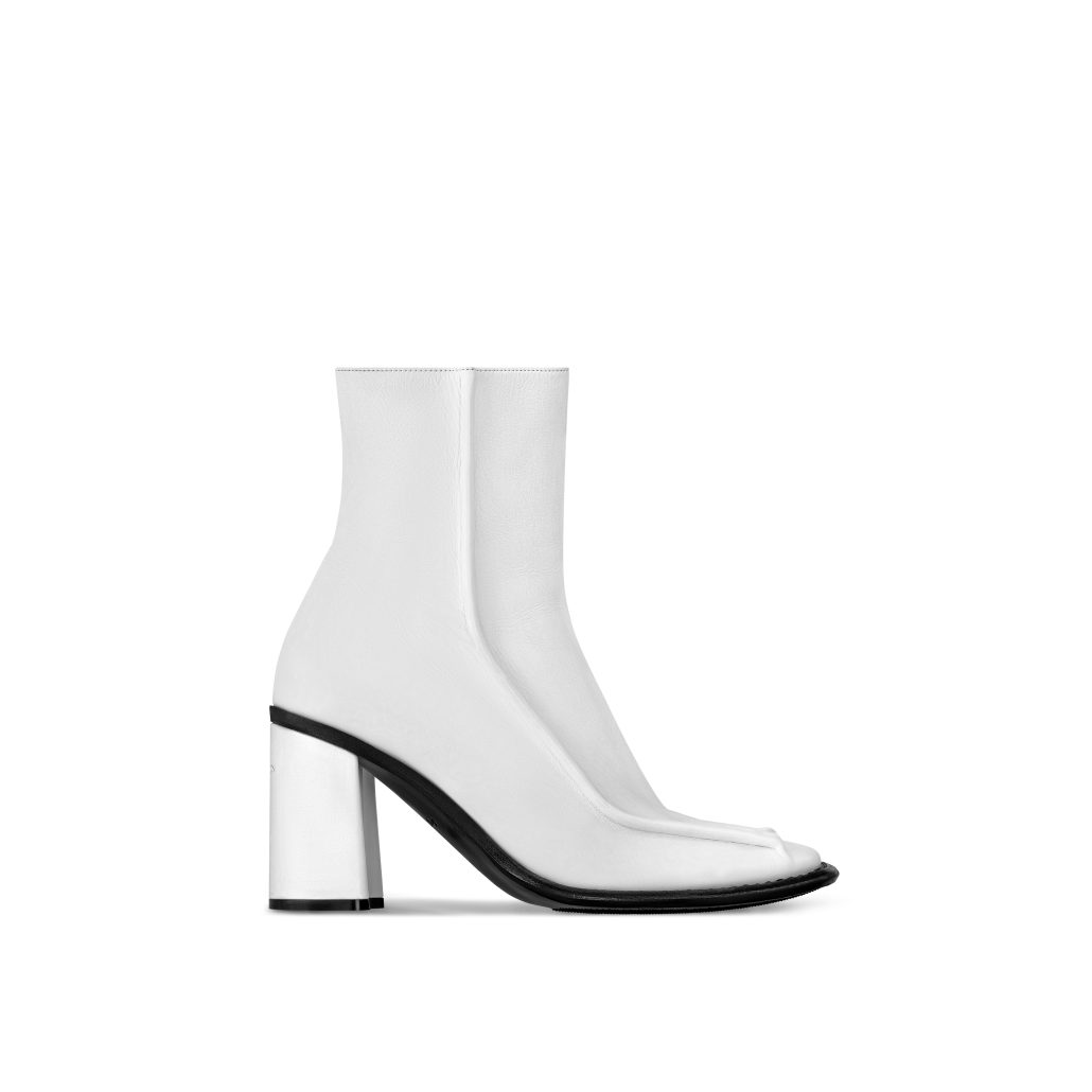 ARAQ4HPC01 PM2 Front view