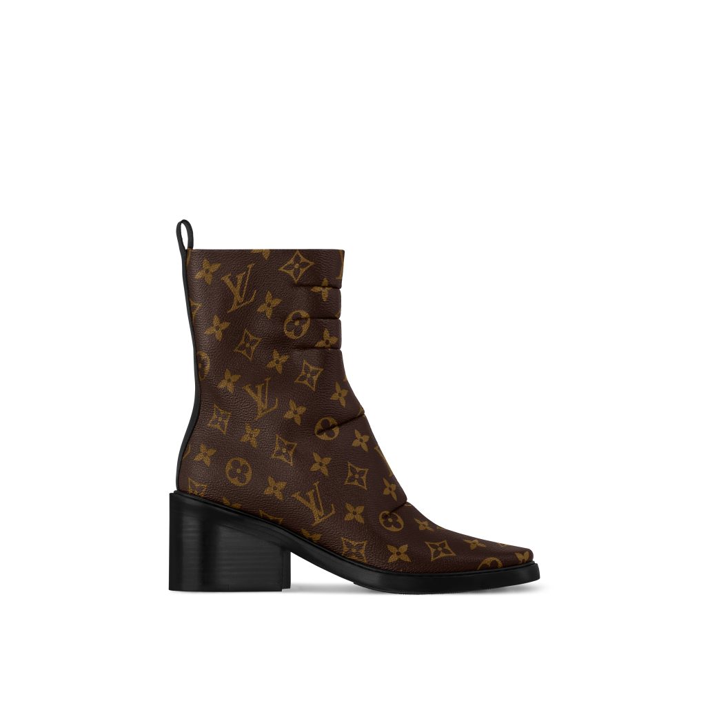 ARJQ1FSL33 PM2 Front view